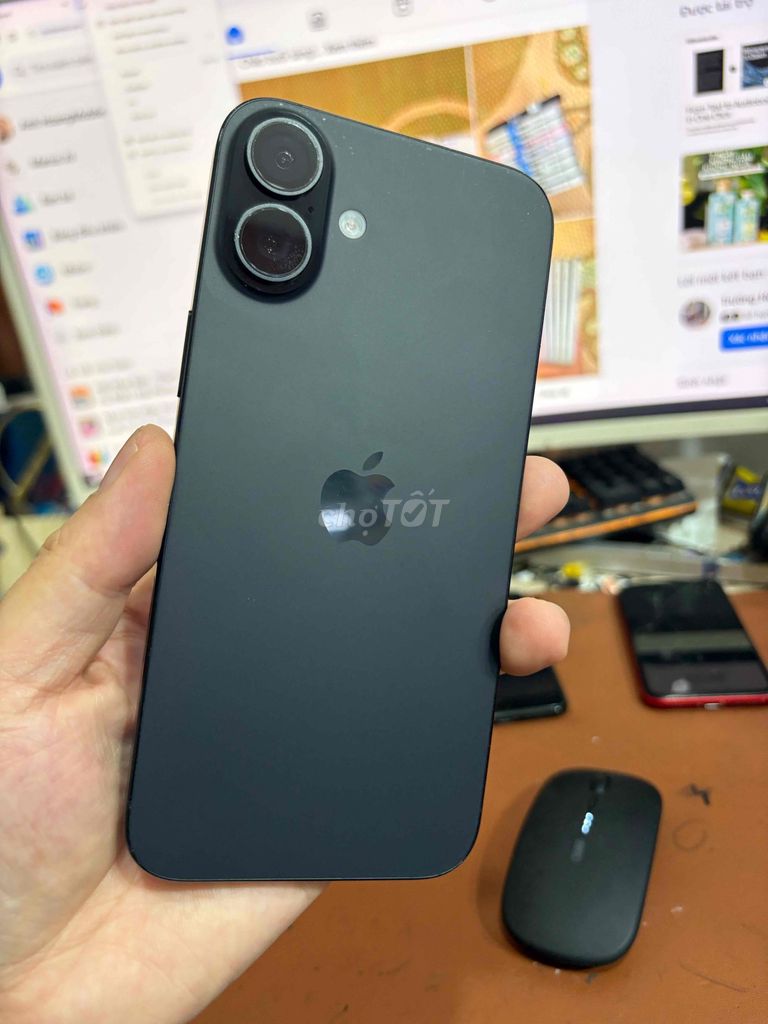 Apple iPhone 16 Plus 128GB Đen lock 98%. Mua bán Điện thoại tại Quận Lê Chân Hải Phòng được đăng bởi hoang anh hình 1