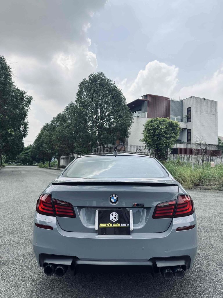 BMW 523i Model 2012 Full đồ chơi ✅. Mua bán Ô tô tại Thành phố Dĩ An Bình Dương được đăng bởi Nguyễn Sơn Auto hình 3