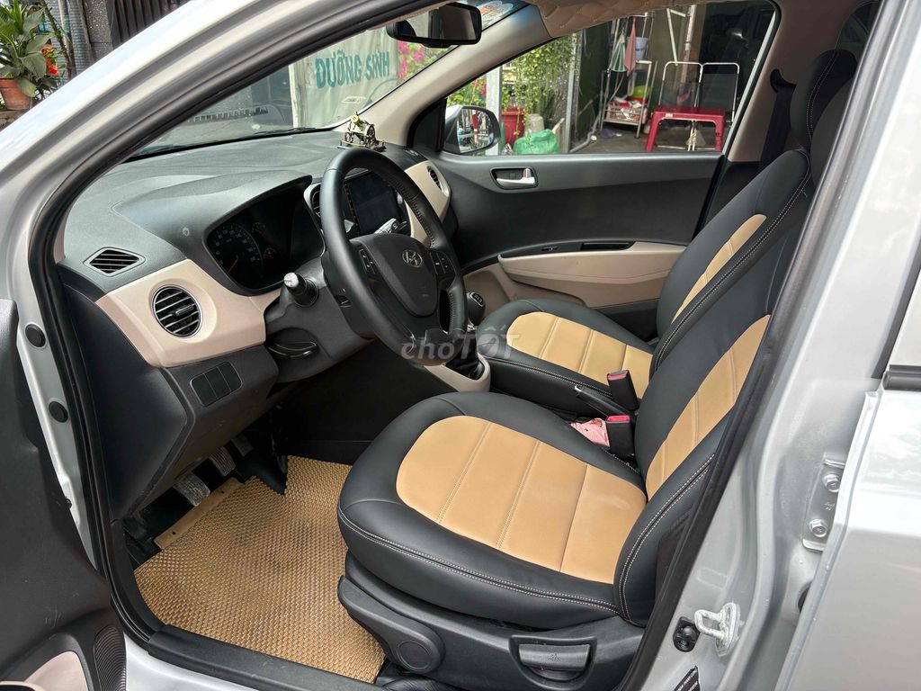 Hyundai Grand i10 2018 Sedan 1.2 MT - 78000 km. Mua bán Ô tô tại Huyện Bình Chánh Tp Hồ Chí Minh được đăng bởi Trân công Đai hình 8