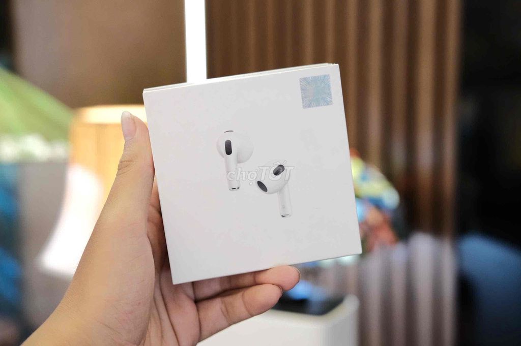 AirPods 3 Trắng Fullbox đẹp chính hãng 98%. Mua bán Tivi, Âm thanh tại Quận Bình Thạnh Tp Hồ Chí Minh được đăng bởi Vân Anh 2Tech House hình 1