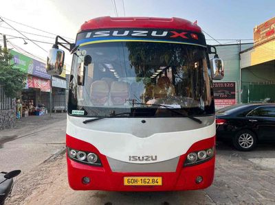 Isuzu samco felix 2011 máy 5.2 loại 29 chổ. Mua bán Phương tiện khác tại Huyện Tân Phú Đồng Nai được đăng bởi Salon AUTO THÀNH TRUNG Đồng Nai