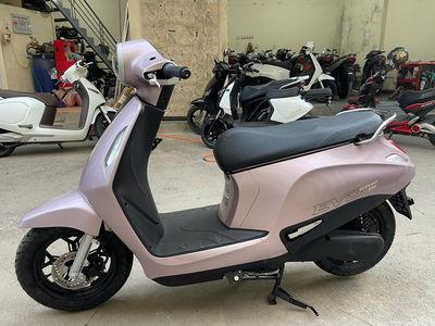 Xe máy điện Vinfast EVOGRAND LITE