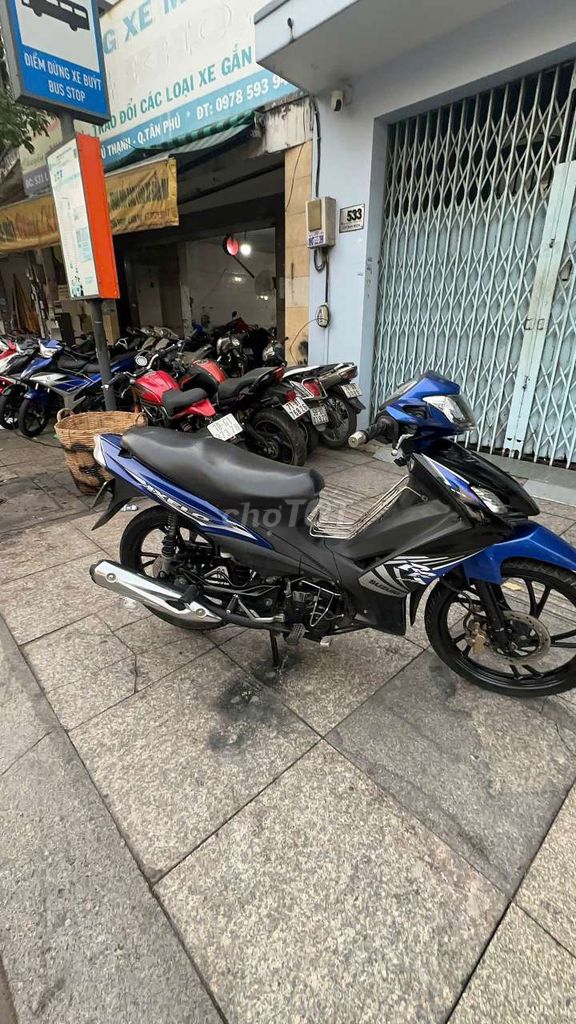 Suzuki Axelo 2017 mới 90% biển số thành phố. Mua bán Xe máy tại Quận Tân Phú Tp Hồ Chí Minh được đăng bởi Tuanduy hình 2