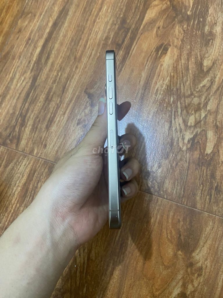 Apple iPhone 16 Pro Max Vàng Đồng. Mua bán Điện thoại tại Quận 5 Tp Hồ Chí Minh được đăng bởi Hội Đồ Điện Tử hình 1