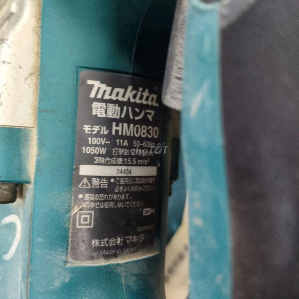 Máy đục bê tông Makita HM0830 Nhật Bản. Mua bán Đồ chuyên dụng, Giống nuôi trồng tại Quận Tây Hồ Hà Nội được đăng bởi Mai thu hiền hình 1