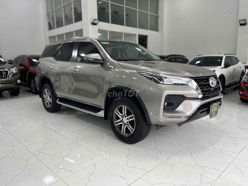 Toyota Fortuner 2022 2.4 4x2 AT - 36000 km. Mua bán Ô tô tại Thành phố Thủ Đức Tp Hồ Chí Minh được đăng bởi Auto Saigon Xe Qua Sử Dụng hình 3