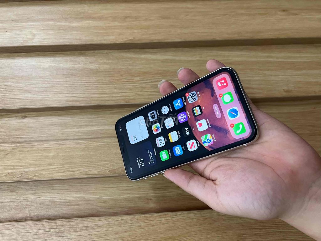 iPhone 11 QTE 64G. Thay Màn Zin Full Chéc Năng