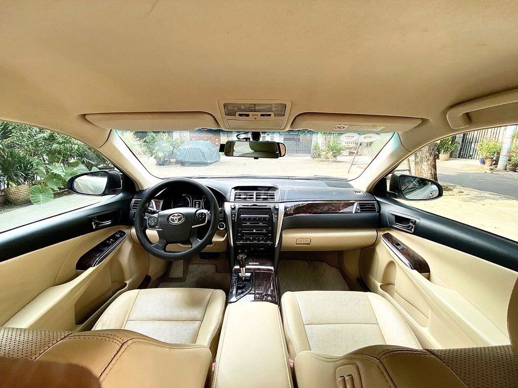 Toyota Camry 2.0E 2015 ĐK 2016 1 chủ BD full hãng. Mua bán Ô tô tại Thành phố Thủ Đức Tp Hồ Chí Minh được đăng bởi HƯNG PHÁT AUTO hình 6