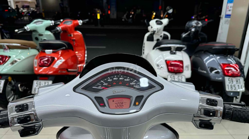 Vespa Sprint  Màu Hót nhất BSTP chính chủ ký. Mua bán Xe máy tại Quận Phú Nhuận Tp Hồ Chí Minh được đăng bởi VESPA  PIAGGIO BẢO HƯNG Vespa cũ trả góp  hình 4