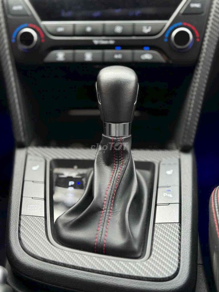 Hyundai Elantra 2019 Sport 1.6 AT - 660000 km. Mua bán Ô tô tại Thành phố Thủ Đức Tp Hồ Chí Minh được đăng bởi Thy Ôtô Cũ Miền Nam hình 9