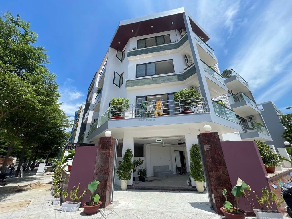 Аренда · 9 комн. · 200 м² · Thành phố Nha Trang, ул. T28- An Bình Tân