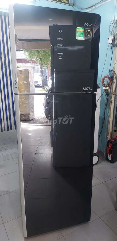 Tủ lạnh Aqua AQR-T359MA 312L Inverter zin mới 90%