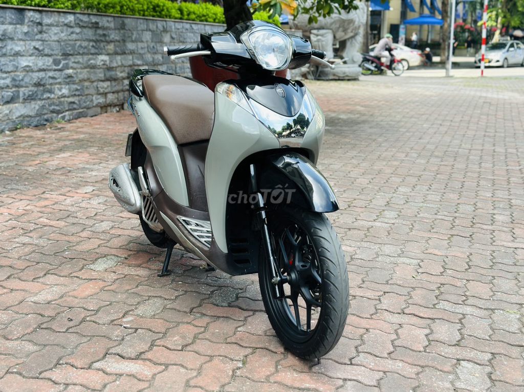 Honda SH Mode 125 XÁM GHI NGUYÊN BẢN. Mua bán Xe máy tại Quận Nam Từ Liêm Hà Nội được đăng bởi VIỆT ANH hình 6