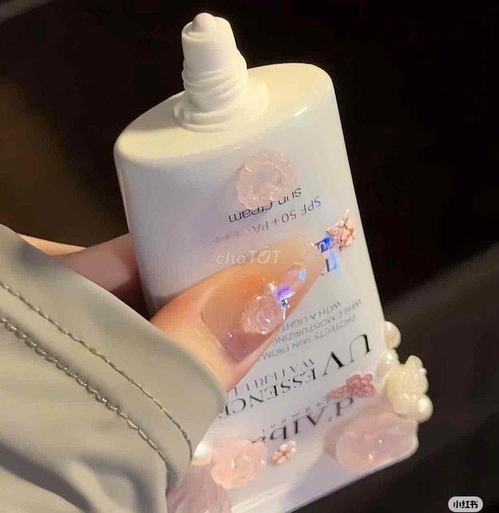 Kem chống nắng Dalba SPF 50+ PA++++ Nữ. Mua bán Phụ kiện thời trang khác tại Quận 10 Tp Hồ Chí Minh được đăng bởi Baby Girl Lovely hình 1