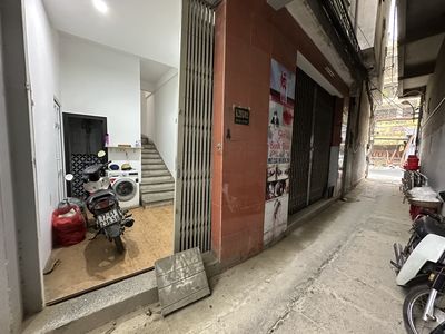 Cho thuê nhà kiệt 293/2 Hùng Vương, Đà Nẵng (gần siêu thị Go, chợ Cồn). Cho thuê phòng trọ tại Quận Thanh Khê Đà Nẵng được đăng bởi Nguyen Vinh