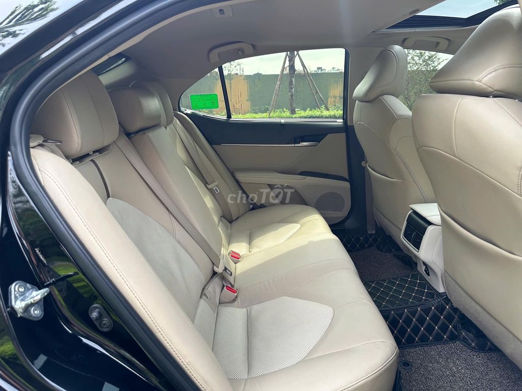 Toyota Camry 2022 2.5Q - 38,000 KM siêu đẹp.. Mua bán Ô tô tại Thành phố Thủ Đức Tp Hồ Chí Minh được đăng bởi Đức Tứ Bánh hình 19