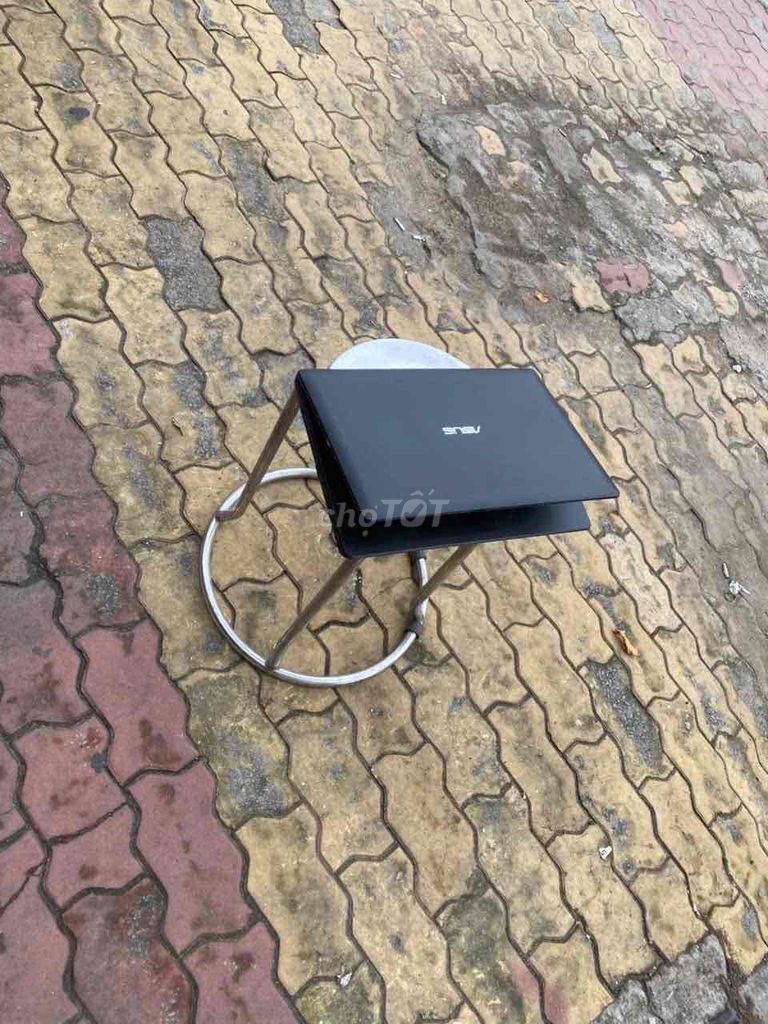 Asus Pentium 14.0 inch 4GB/500GB Đen 95%. Mua bán Laptop tại Thành phố Thuận An Bình Dương được đăng bởi phúc cần alo ko nhắn tin  hình 1
