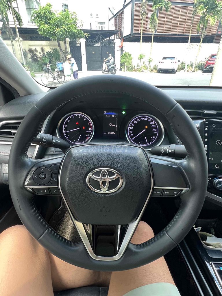Toyota Camry 2020 2.0G - 76000 km. Mua bán Ô tô tại Quận Tân Bình Tp Hồ Chí Minh được đăng bởi Vinh nguyễn hình 9