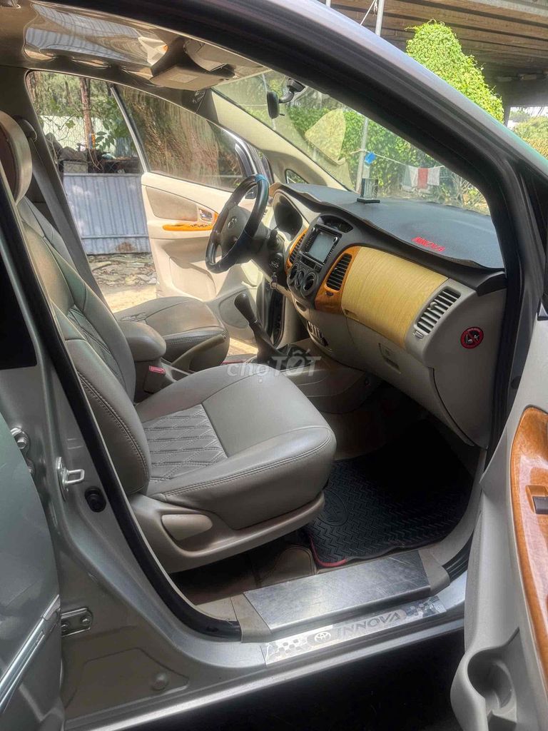 Toyota Innova 2010 G - 150000 km. Mua bán Ô tô tại Quận 7 Tp Hồ Chí Minh được đăng bởi Văn Thảo hình 4