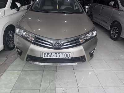 Toyota Corolla Altis 1.8G Vàng cát