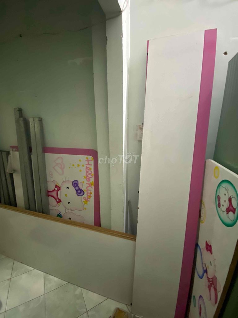 Giường Hello Kitty Hồng Trắng. Mua bán Giường, chăn ga gối nệm tại Quận 10 Tp Hồ Chí Minh được đăng bởi Trung nguyen hình 1