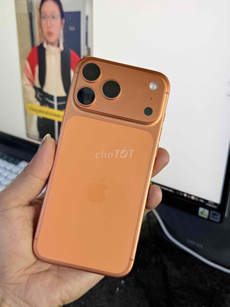 Apple iPhone 17 Pro Max 256GB Cam vũ trụ Like New. Mua bán Điện thoại tại Quận Dương Kinh Hải Phòng được đăng bởi DG hình 1