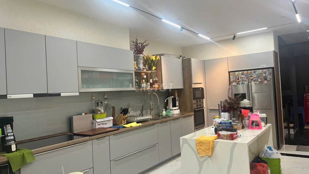 Bán nhà 3PN hẻm 242 Tôn Đản, Quận 4, 8.3 tỷ