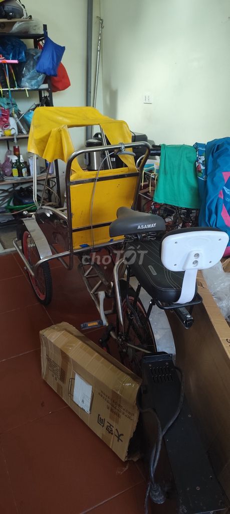 Xe xích lô trẻ em Kim loại màu Vàng. Mua bán Phương tiện khác tại Huyện Yên Mỹ Hưng Yên được đăng bởi Ha Nguyen hình 2