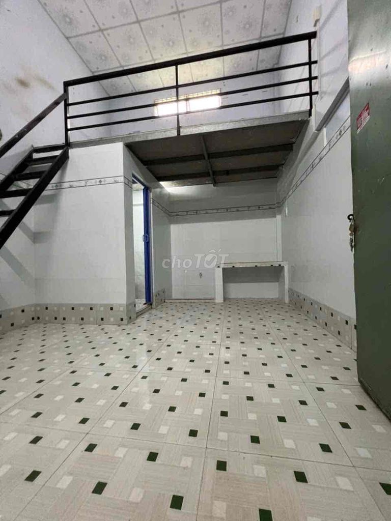 Cho thuê phòng trọ P4 Phạm Thái Bường