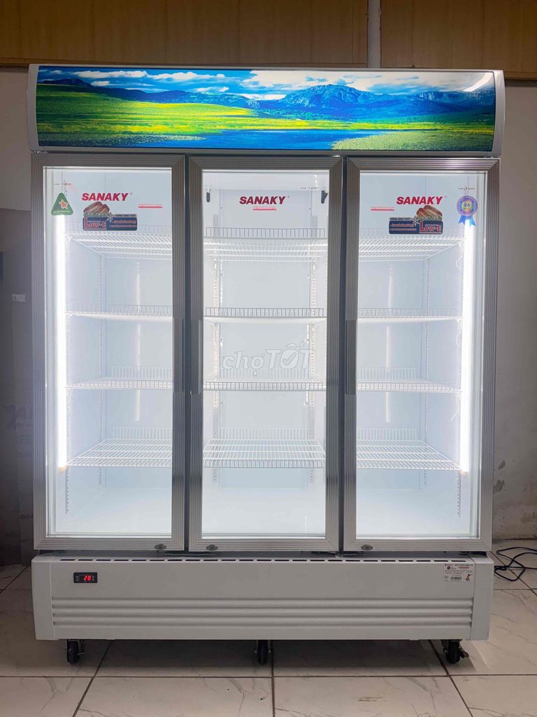 Tủ mát Sanaky DAVH1520HP 1500 lít Trắng. Mua bán Tủ lạnh tại Quận Cẩm Lệ Đà Nẵng được đăng bởi sơn lee hình 1
