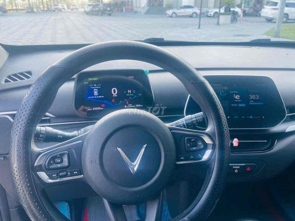 Vinfast VF5 Plus 2025 Xám mua pin 2,3 vạn km!. Mua bán Ô tô tại Quận Hoàng Mai Hà Nội được đăng bởi Dương Xuân Trường hình 13