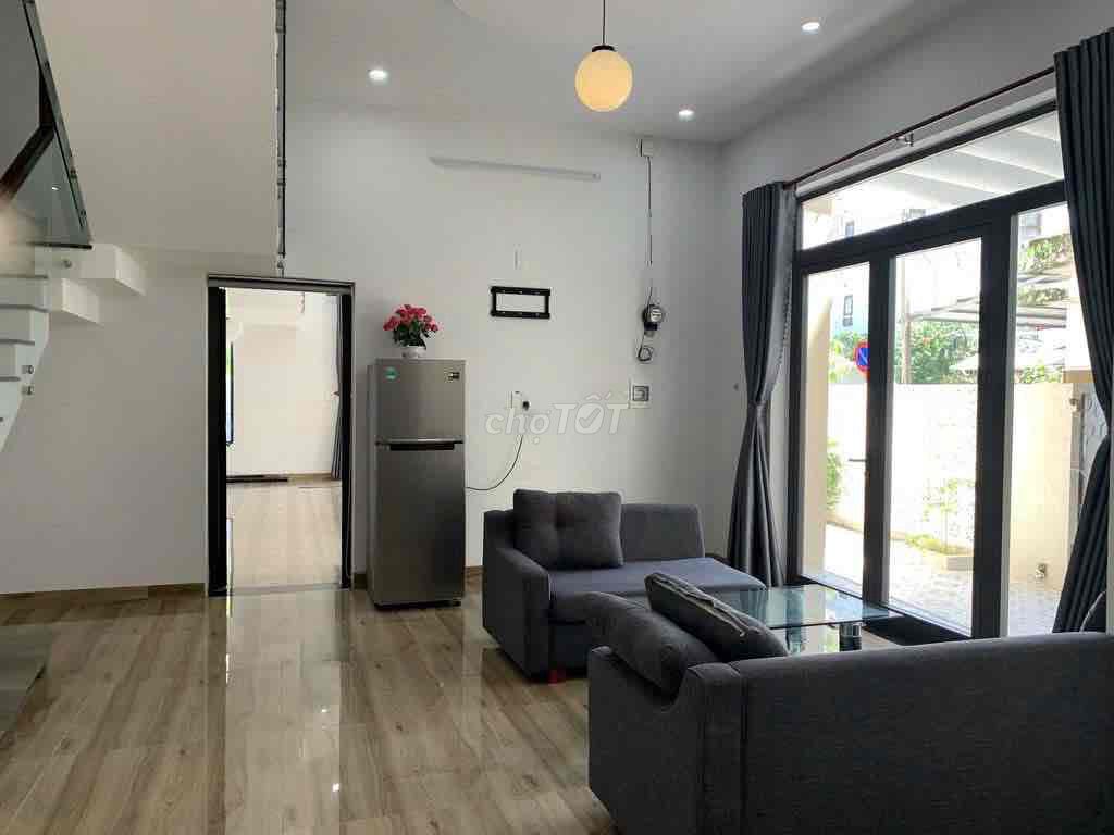 Аренда · 3 комн. · 100 м² · Quận Ngũ Hành Sơn, ул. Đường Hồ Xuân Hương