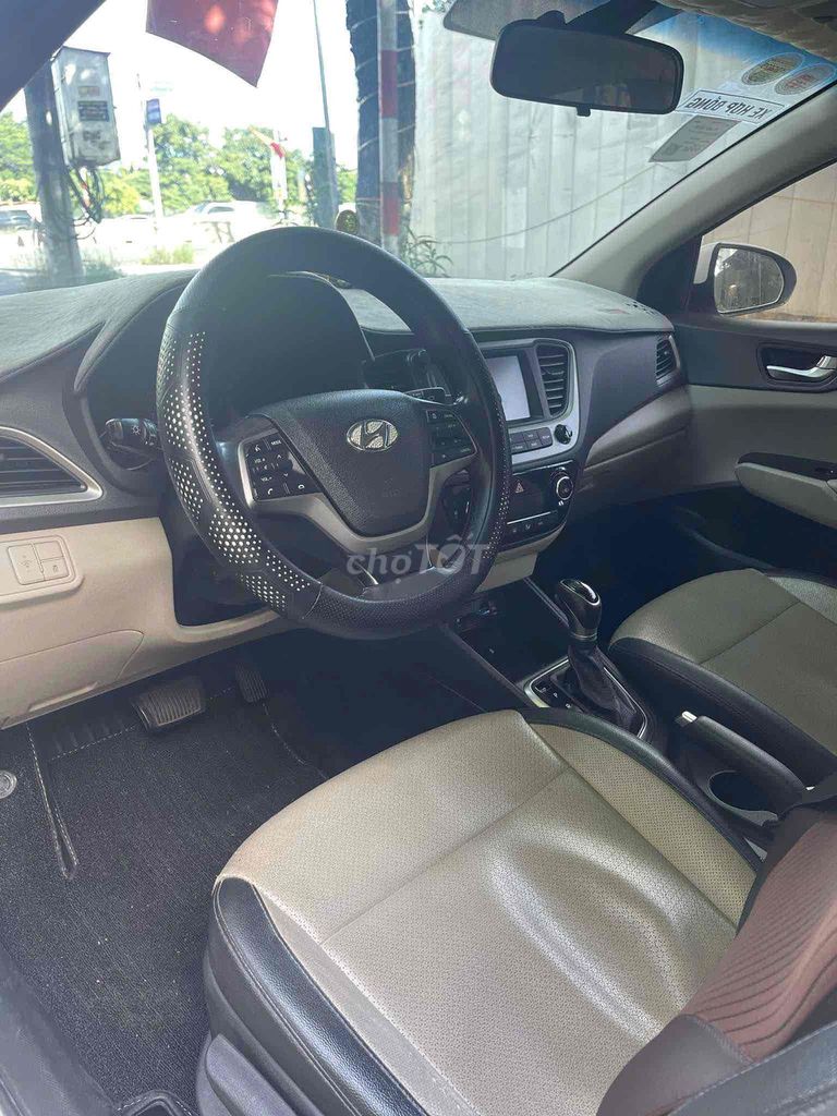 Hyundai Accent 2019 1.4 AT bản đặc biệt - 70000 km. Mua bán Ô tô tại Quận Hải Châu Đà Nẵng được đăng bởi Nguyen Thi Linh hình 3