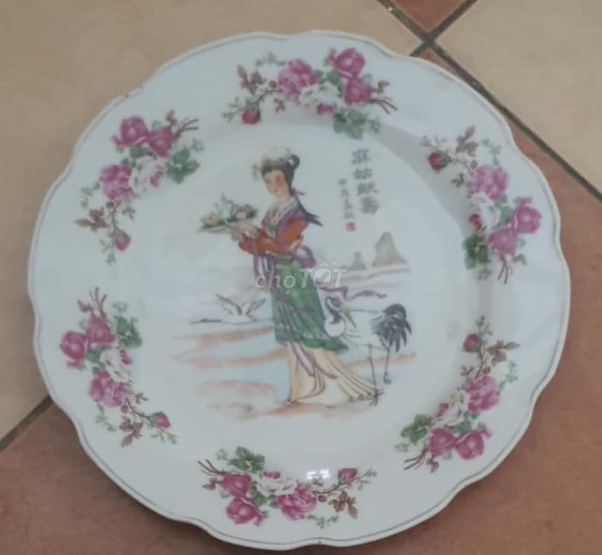 Đĩa sứ Tàu xưa Cô Tiên đk 20 cm. Mua bán Dụng cụ nhà bếp tại Quận 3 Tp Hồ Chí Minh được đăng bởi Khang Minh hình 1
