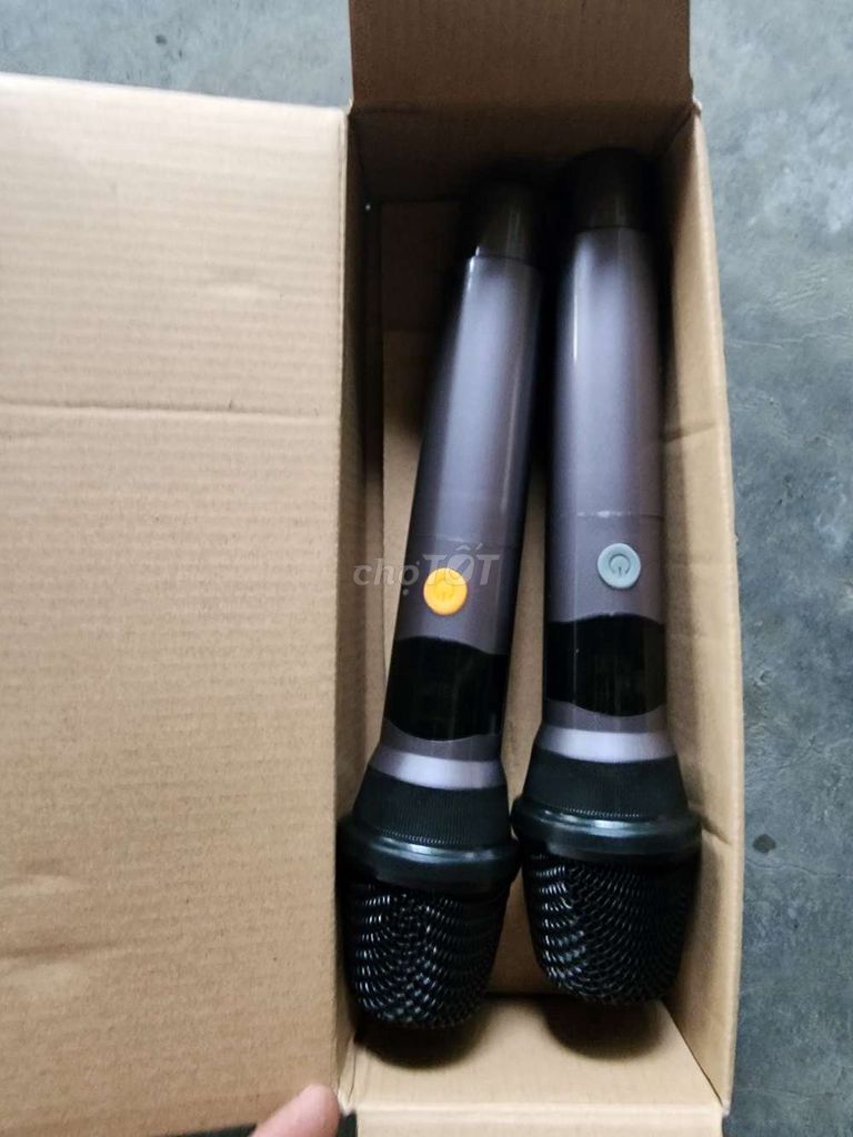 Loa kéo 40W RMS màu Đen 8 inch. Mua bán Tivi, Âm thanh tại Thành phố Huế Thừa Thiên Huế được đăng bởi ttttt hình 1