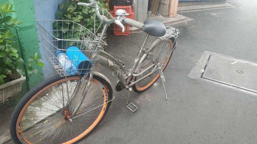 Xe đạp Flyco màu Bạc. Mua bán Xe đạp tại Quận 10 Tp Hồ Chí Minh được đăng bởi Hai hình 1