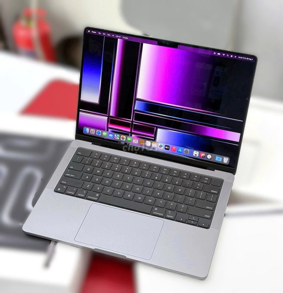 MacBook Pro 14 inch M3 Pro: 18GB | 512GB | Giá Tốt. Mua bán Laptop tại Quận Ninh Kiều Cần Thơ được đăng bởi TTCenter 484 NÚI THÀNH hình 1