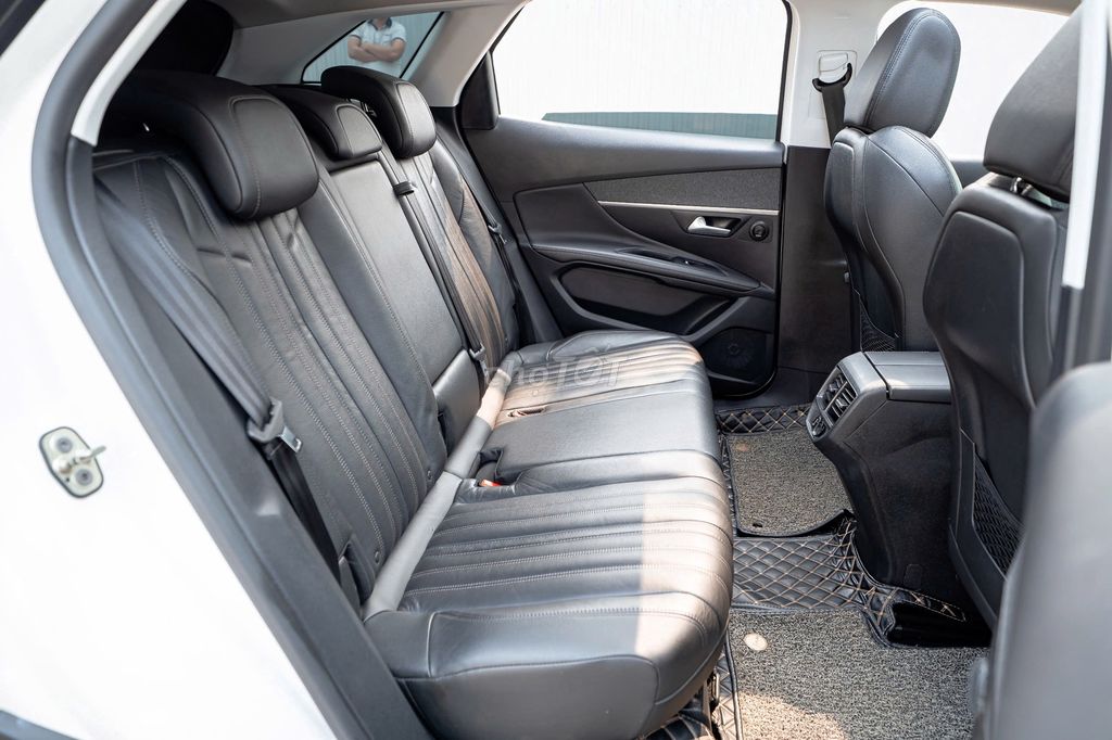 Peugeot 3008 Sản xuất: 2018. Mua bán Ô tô tại Quận Cầu Giấy Hà Nội được đăng bởi Quân Q Auto hình 13