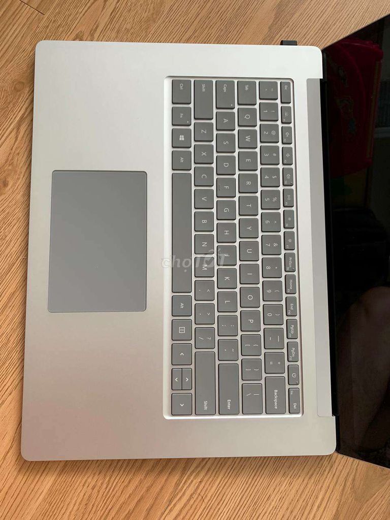 Surface Laptop 3 15inch I7 16GB 512GB Likenew