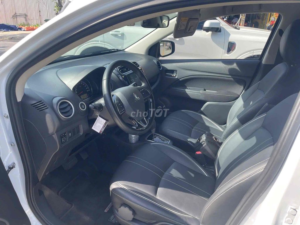 Mitsubishi Attrage CVT Premium 2024 Белый 6800 км