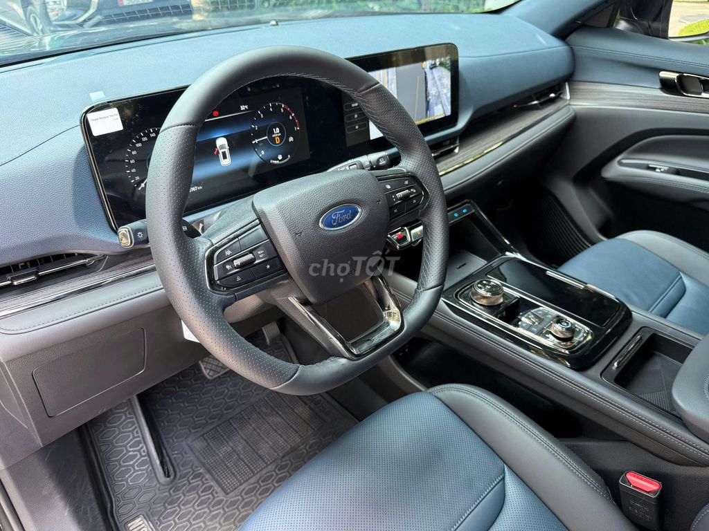 Ford Territory Titanium X 2025 Đen. Mua bán Ô tô tại Quận Long Biên Hà Nội được đăng bởi PHÚC LÂM  AUTO hình 17