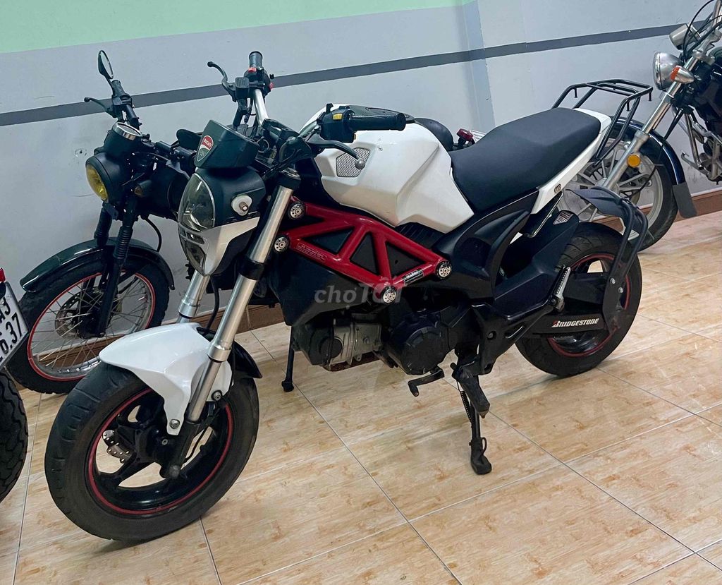 moto ducati mini