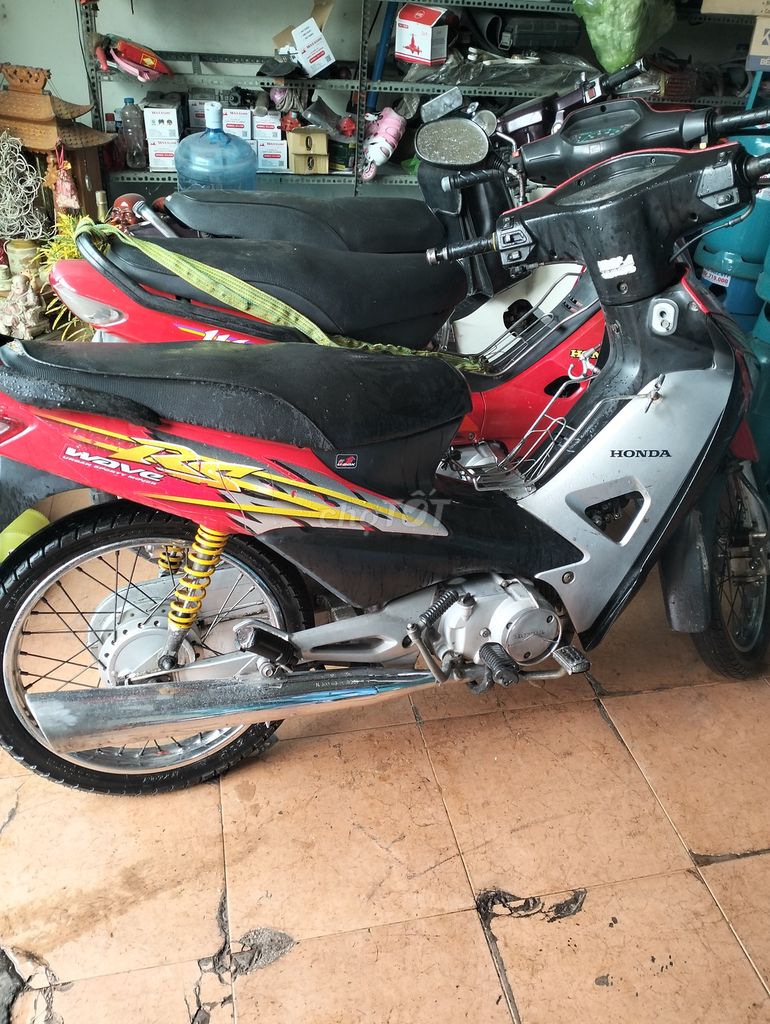 Honda Wave RS Đỏ Bạc. Mua bán Xe máy tại Quận Lê Chân Hải Phòng được đăng bởi Kẹo Lạc hình 2