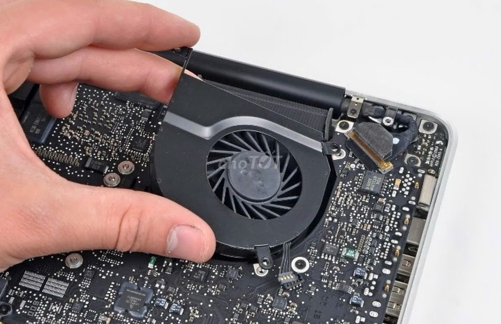 Thay - Sửa Quạt Tản Nhiệt Laptop Tại Đức . Dịch vụ tại Quận Thanh Khê Đà Nẵng được đăng bởi Đức Nho I Sửa chữa Macbook I Surface I Laptop hình 1