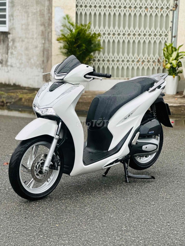 SH125i ODO THẤP MÁY MÓC NGUYÊN ZIN XE ĐẸP [GÓP]