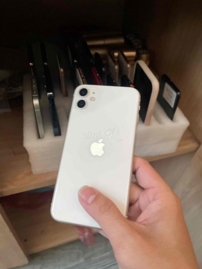 Apple iPhone 11 Trắng man lk. Mua bán Điện thoại tại Quận Ngũ Hành Sơn Đà Nẵng được đăng bởi Sim Số Đại Tài hình 1