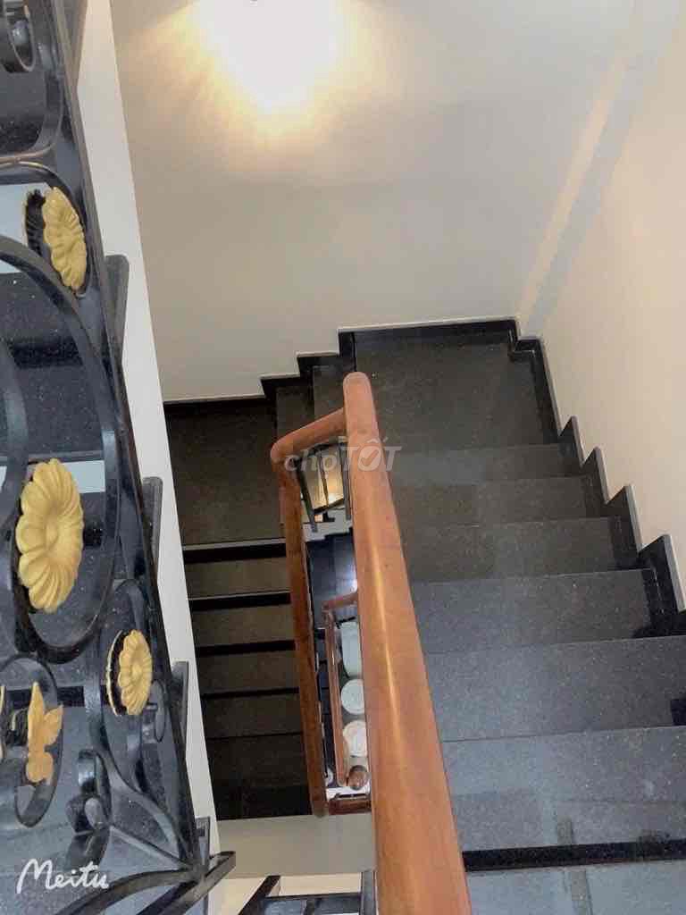 PHẠM NGŨ LÃO, SÁT MẶT TIỀN ĐƯỜNG, 60M2, CHỈ NHỈNH 4 TỈ. Mua bán nhà ở tại Quận Gò Vấp Tp Hồ Chí Minh được đăng bởi Khoa Trần hình 2