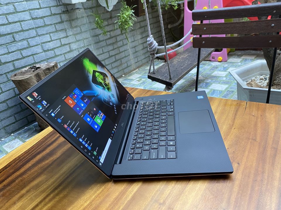 Dell Precision 5540 i7 9850H 16GB ZIN USA lướt. Mua bán Laptop tại Quận Cầu Giấy Hà Nội được đăng bởi Quốc Trường hình 1