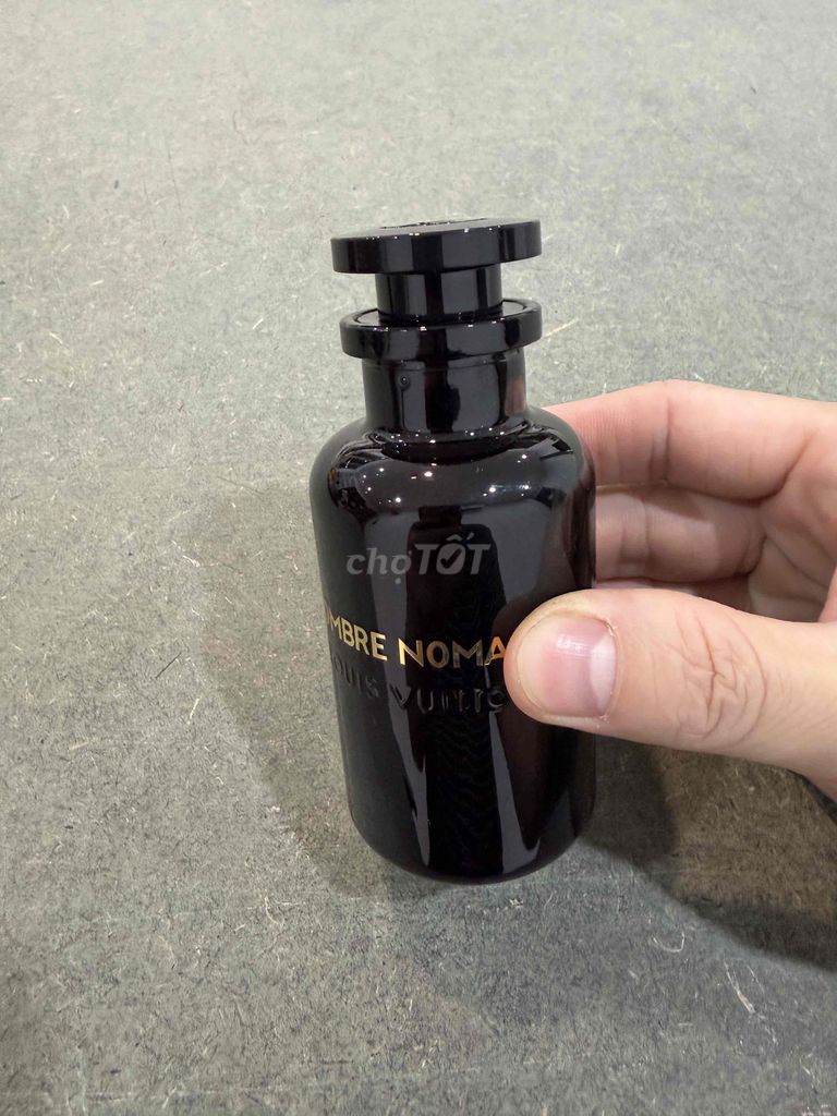 Nước hoa Louis Vuitton Ombre Nomade Unisex. Mua bán Nước hoa tại Quận Thanh Xuân Hà Nội được đăng bởi Realmarid hình 1