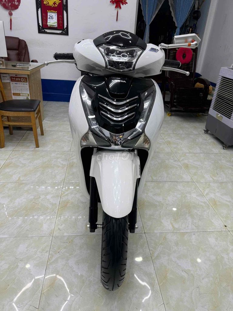 Honda SH 150 CBS 2018 белый